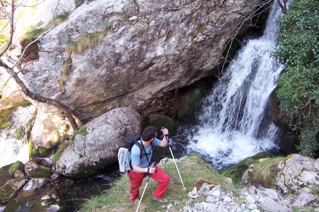 Una d las varias cascada que podemos observar en el barranco de subida