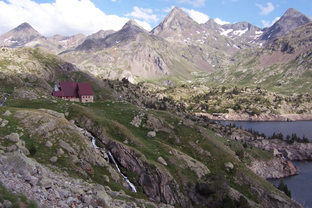 Respumoso y la Gran Facha al fondo. Foto:PabloFR